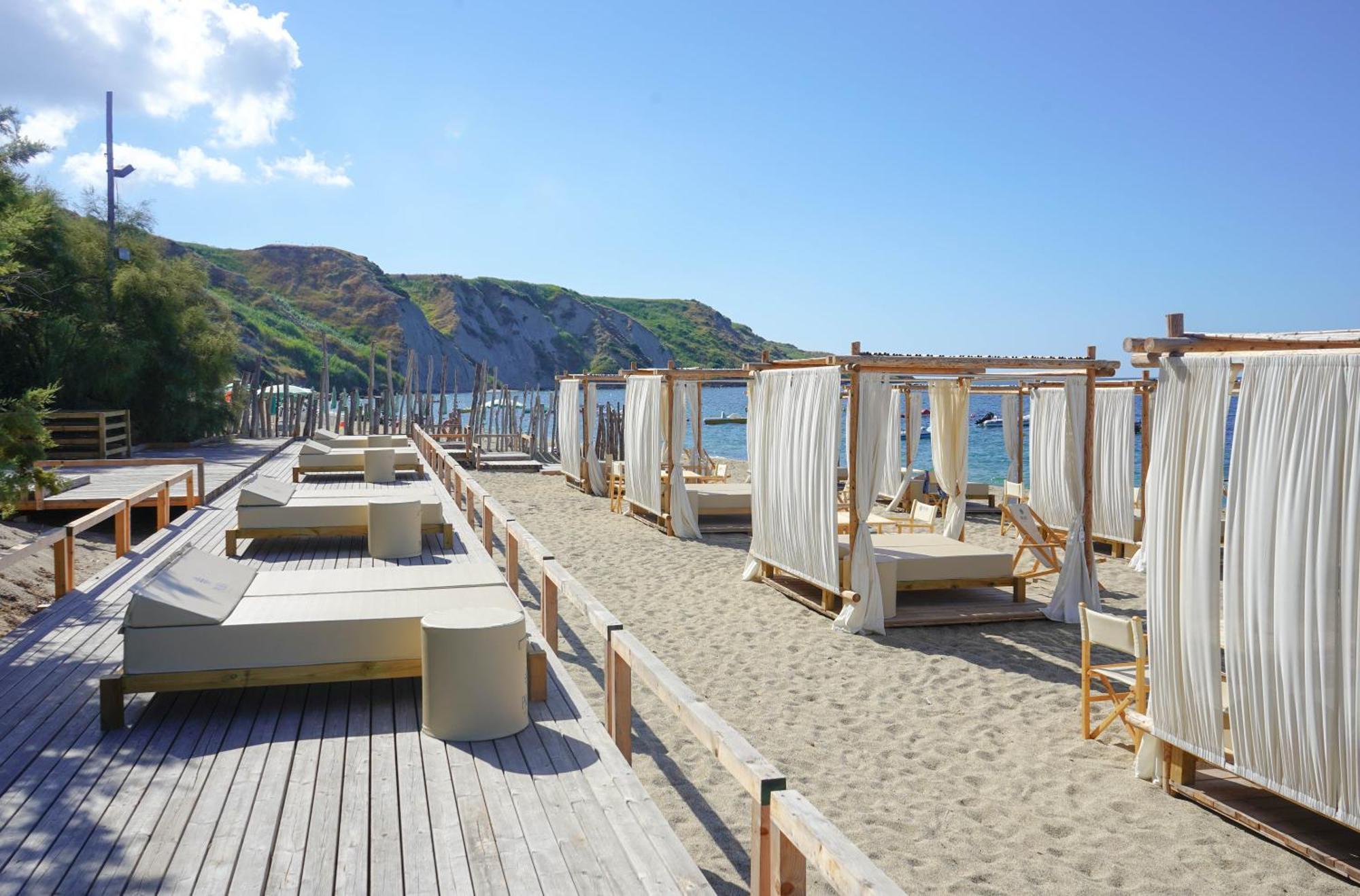 Praia Art Resort - Small Luxury Hotels Of The World (Adults Only) เลกัสเทลลา ภายนอก รูปภาพ